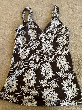 LOFT Black and White Patterned Tank Top